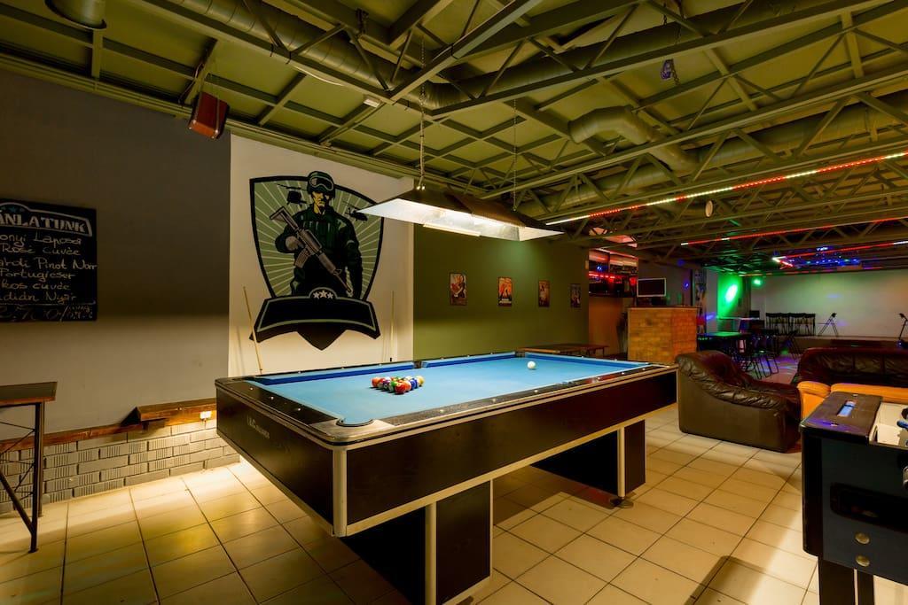 The Bachelor Bar - Bunker | Private Club Villa Budapesta Exterior foto